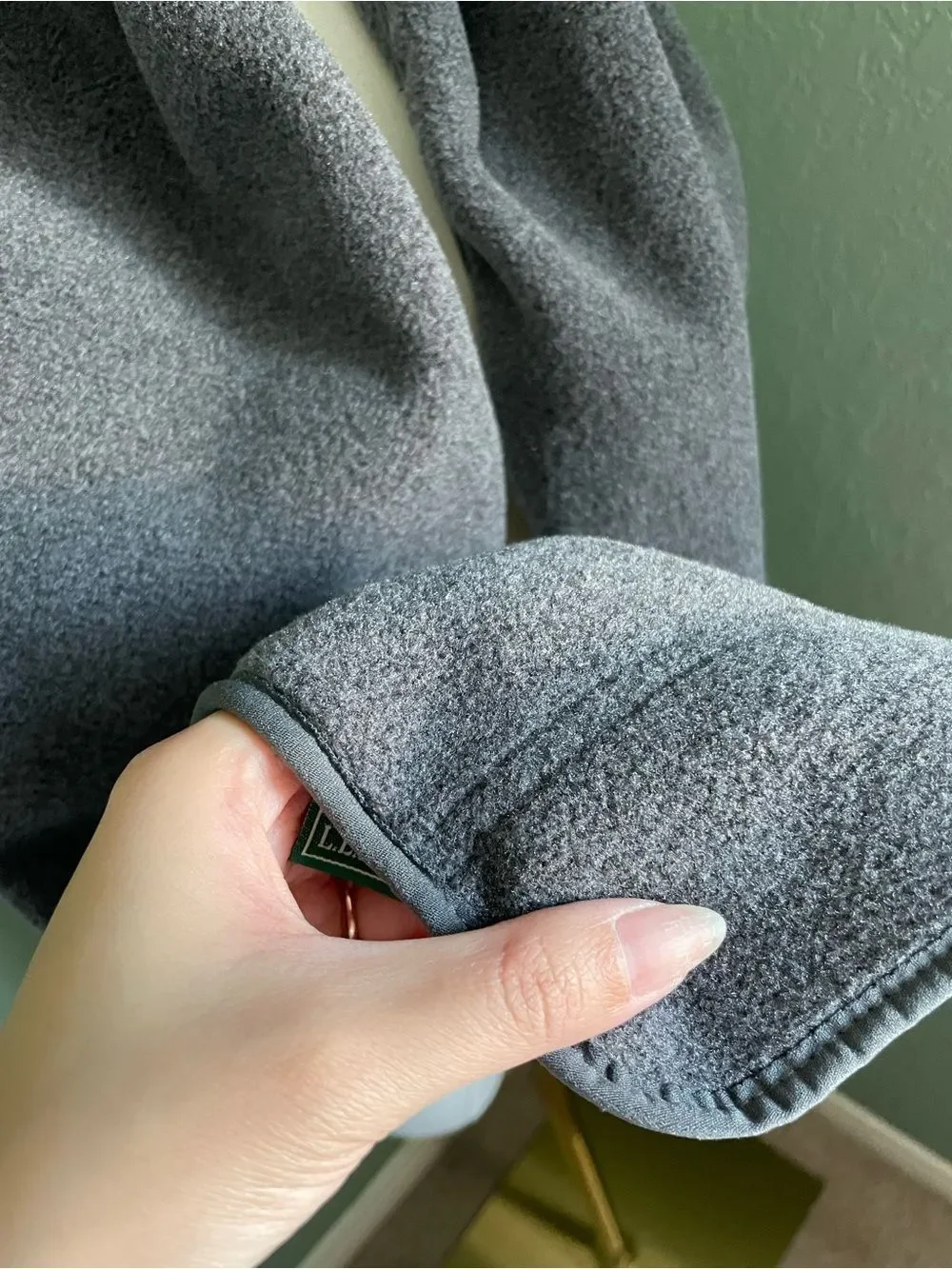 L.L Bean Unisex Polartec Fleece Scarf One Size Winter Cold Weather Skiing Gray